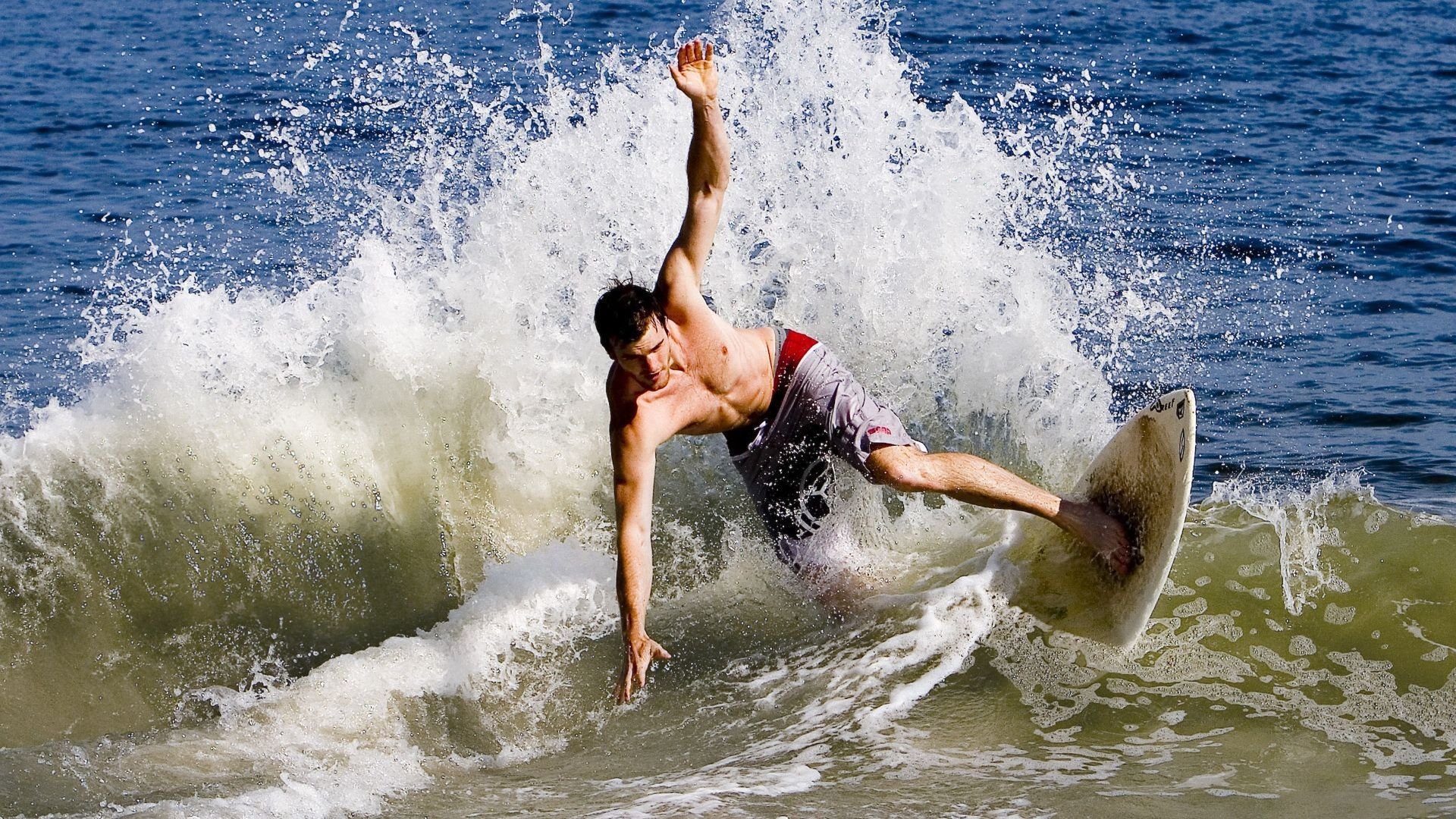 德甲青年军冲击欧战席位，德国青年队冠军